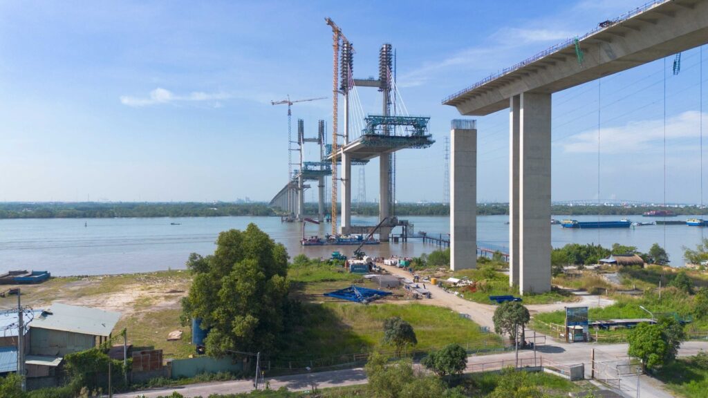 cau phuoc khanh